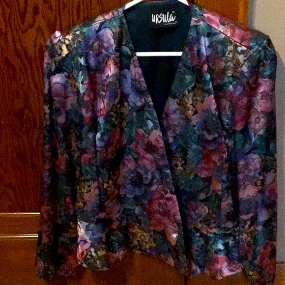 Ursula of Switzerland Dressy jacket 16 - Picture 6 of 6